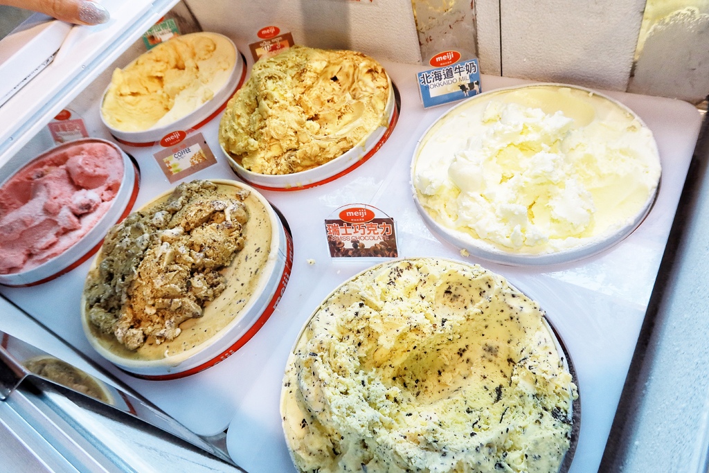 【胖肚肚燒肉】基隆店吃飯配高樓海景，每人只要469元起! @混血珊莎的奇幻旅程