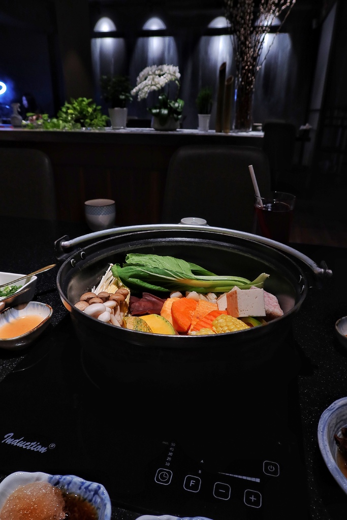 【竹苑shabu】主打現流海鮮，超美味新鮮活沙公，頂級鍋物推薦! @混血珊莎的奇幻旅程