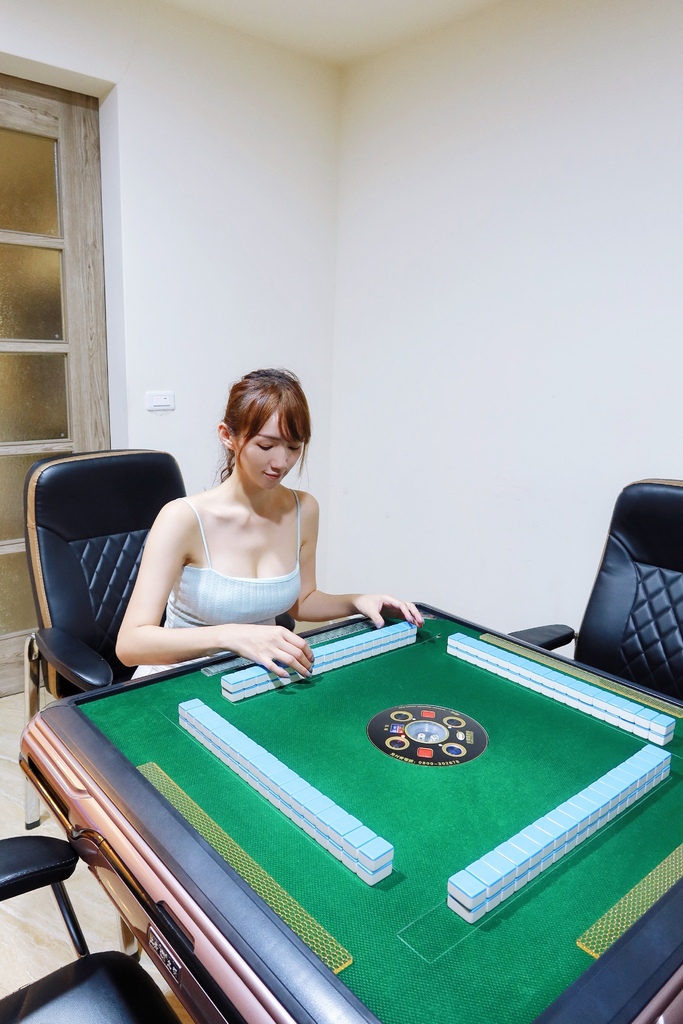 【花蓮民宿包棟】花蓮ONE HOUSE王朝二館，巴洛克風格奢華獨棟電梯民宿，KTV.電動麻將桌.PS5.烤肉通通有! @混血珊莎的奇幻旅程