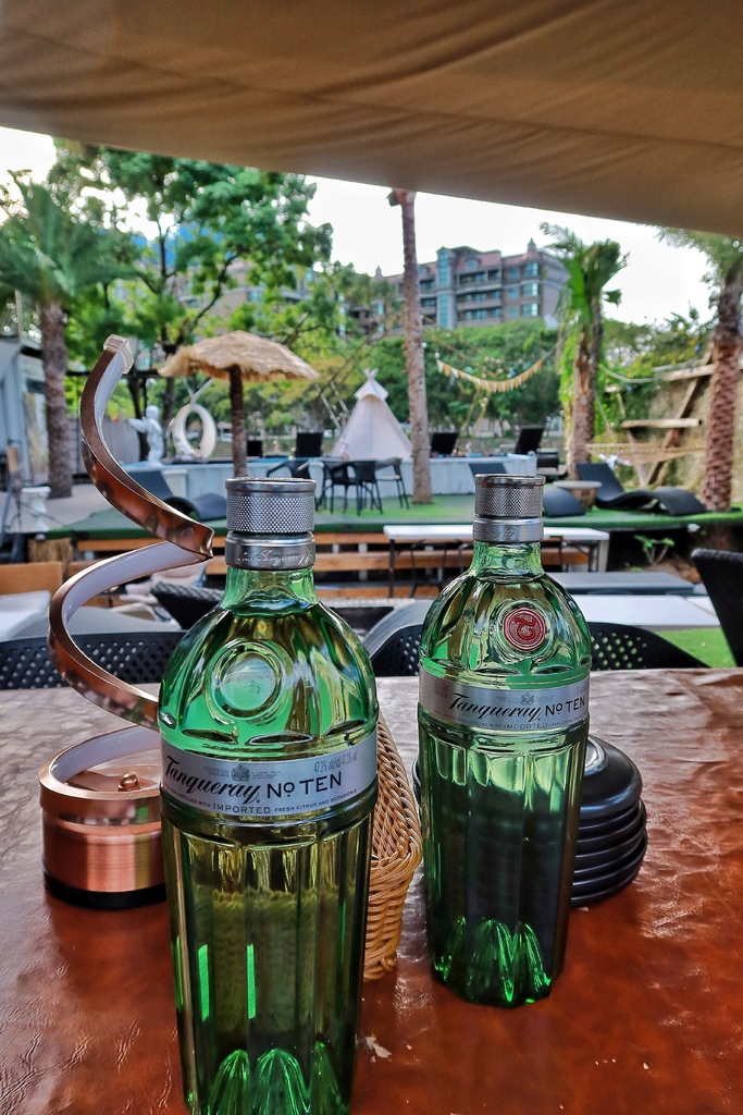 【桃園餐酒館推薦】飲居behide，青埔秘境酒吧，私人會館預約制，峇里島風格好Chill @混血珊莎的奇幻旅程