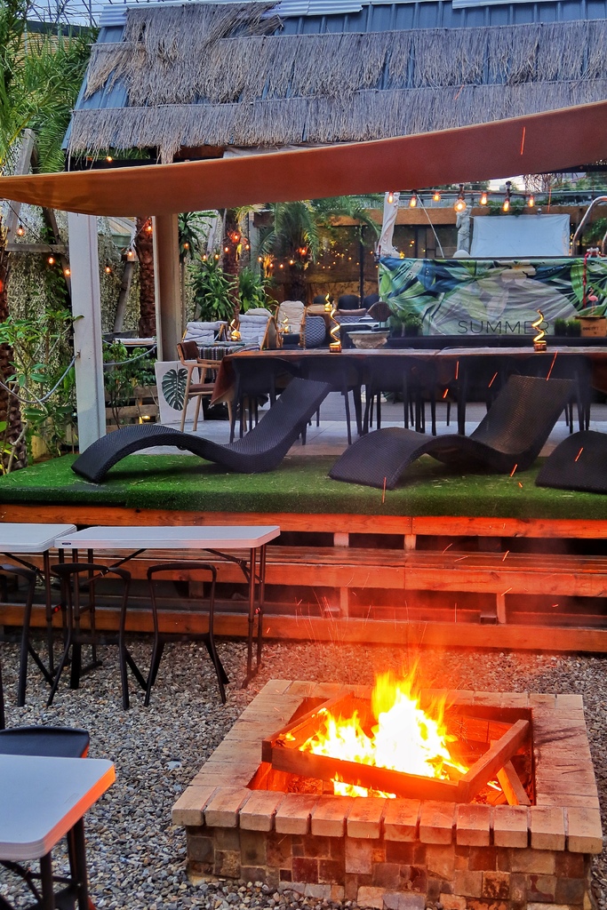 【桃園餐酒館推薦】飲居behide，青埔秘境酒吧，私人會館預約制，峇里島風格好Chill @混血珊莎的奇幻旅程