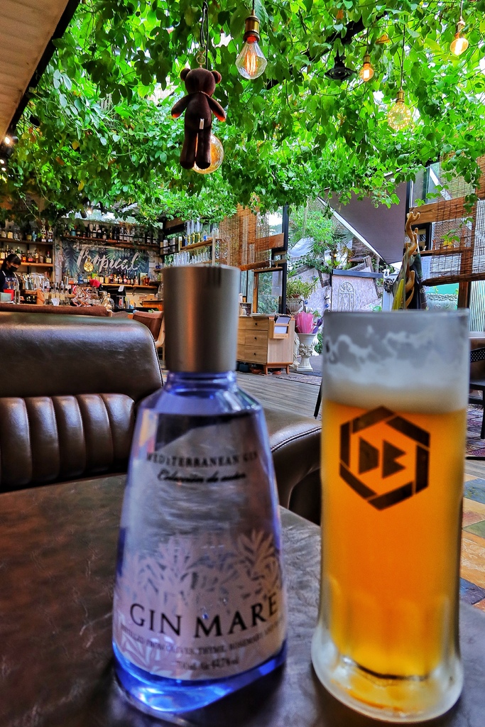 【桃園餐酒館推薦】飲居behide，青埔秘境酒吧，私人會館預約制，峇里島風格好Chill @混血珊莎的奇幻旅程