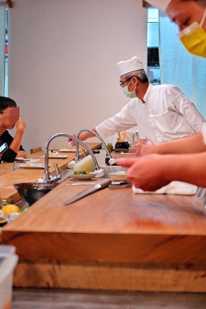 【平壽司】台北日本料理直送嚴選漁獲，現點現做客製化服務，引領味蕾偽出國! @混血珊莎的奇幻旅程