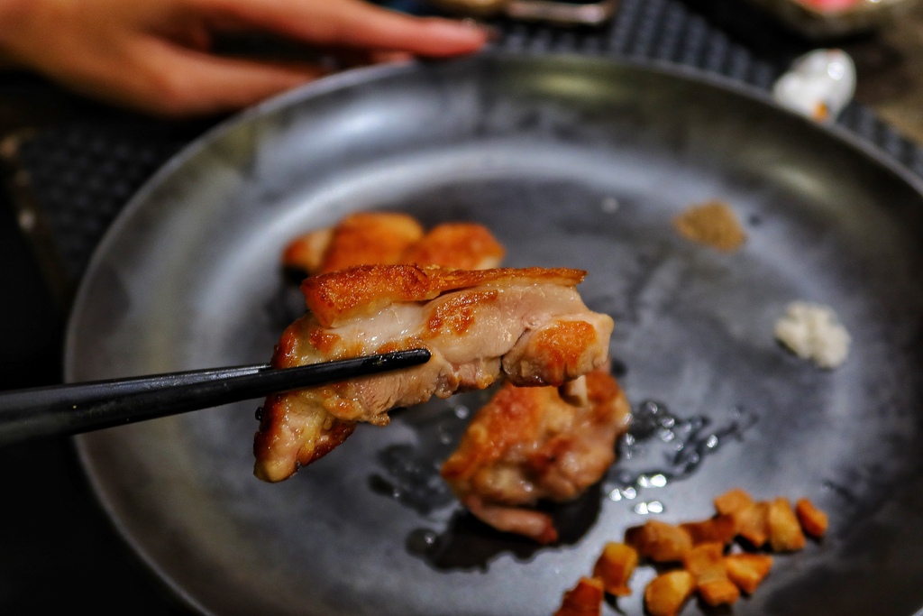 【信義區鐵板燒】明水然樂信義松菸店，日式高級無菜單料理，日本A5和牛、龍蝦、干貝一次滿足! @混血珊莎的奇幻旅程