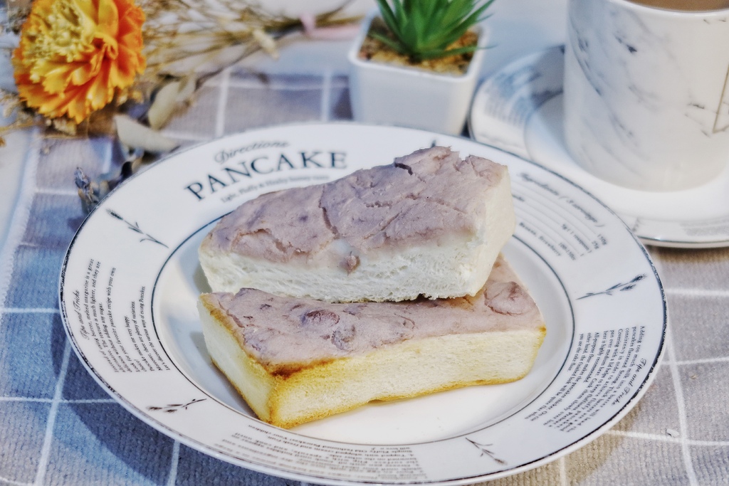 【三重土司】賴董土司，每日出爐近30種口味，團購必買招牌冷凍厚片吐司，十分鐘享用美味早餐! @混血珊莎的奇幻旅程
