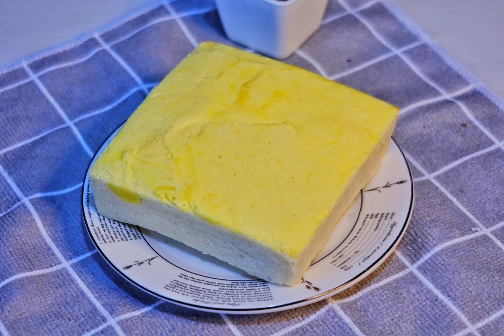 【三重土司】賴董土司，每日出爐近30種口味，團購必買招牌冷凍厚片吐司，十分鐘享用美味早餐! @混血珊莎的奇幻旅程