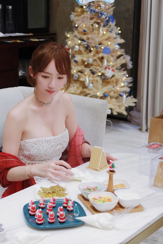 【台中婚宴場地推薦】萊特薇庭│全台獨家黑鏡面鋼琴烤漆奢華宴會廳│超美戶外水池+旋轉樓梯│實現心中的夢幻婚禮! @混血珊莎的奇幻旅程