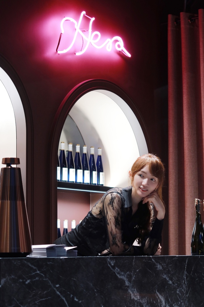 【台中手工喜餅】Hera赫拉頂級喜餅│台中七期質感婚禮喜餅推薦│獨特口味令人難忘│讓人一見鍾情的喜餅 @混血珊莎的奇幻旅程