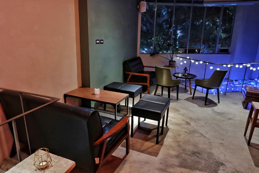 【信義區餐酒館】Meecha Meecha，質感水煙餐廳，必吃招牌醬料串燒，享受微醺週末夜! @混血珊莎的奇幻旅程