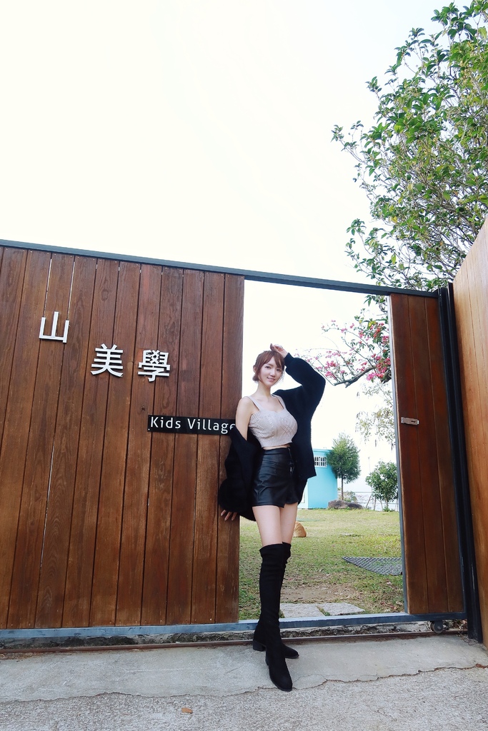 【苗栗露營車】山美學，大湖懶人露營，烤肉BBQ晚餐，遠離塵囂的絕美山景! @混血珊莎的奇幻旅程