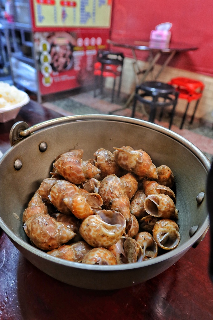 【新竹熱炒】皇品食補岡山羊肉快炒店，來自岡山的羊肉名店，必吃平價美味薑母鴨! @混血珊莎的奇幻旅程