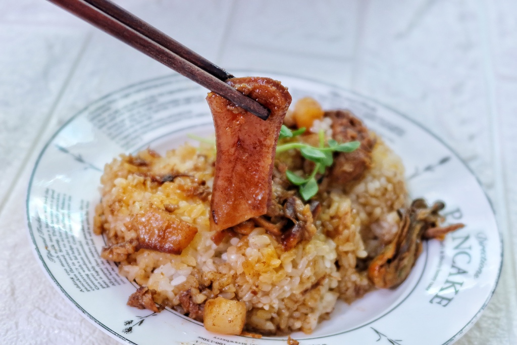 【宅配美食】台中清水知名小吃-王塔米糕店│筒享禮盒在家也能享受清水美食│年節送禮好選擇│防疫美食推薦 @混血珊莎的奇幻旅程