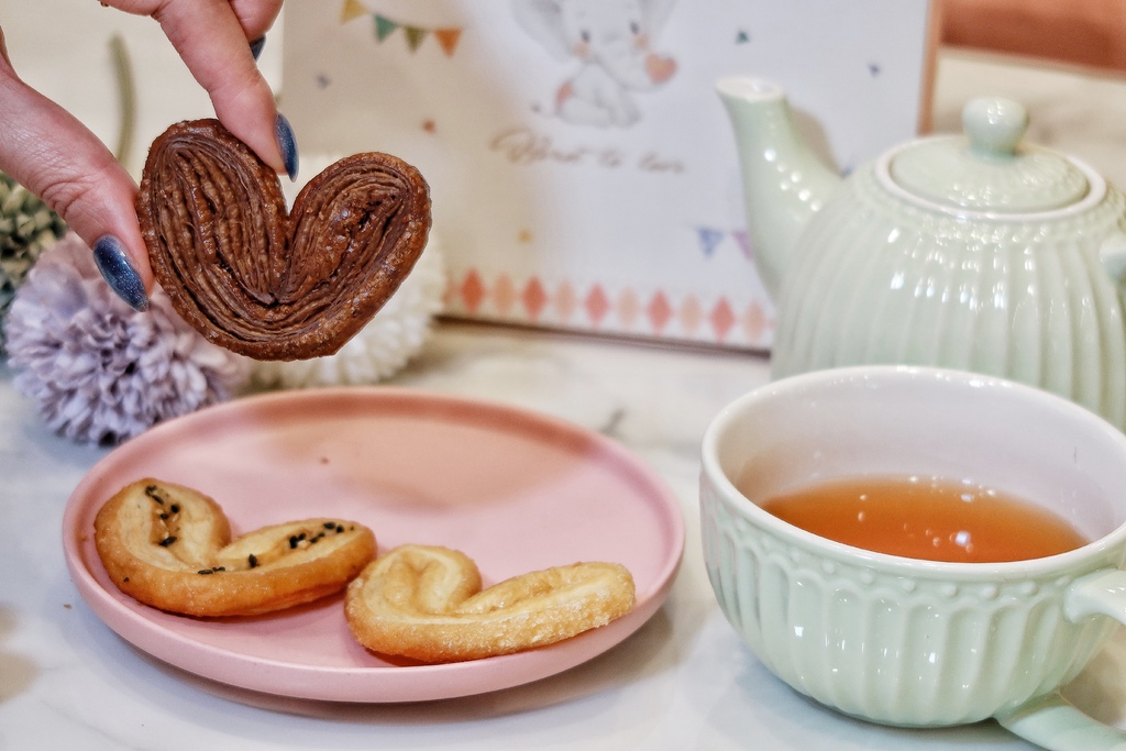 【香貝里手工餅乾】台灣首間蝴蝶酥專賣品牌，彌月禮盒新年禮盒首選! @混血珊莎的奇幻旅程