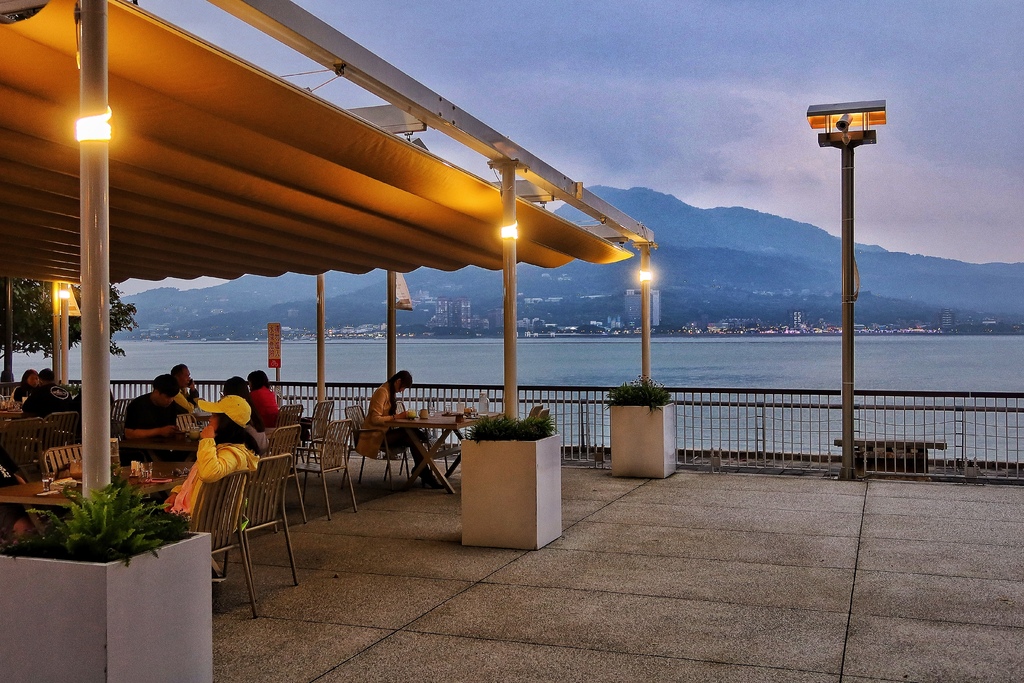【時光樹影】日式古蹟洋小屋建築，河景第一排! @混血珊莎的奇幻旅程