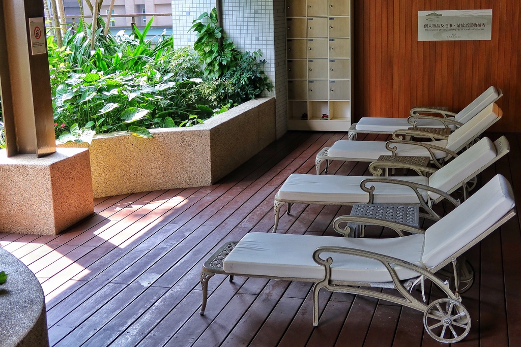 【礁溪長榮鳳凰酒店】千坪空中花園溫泉池，退房享用豐盛早午餐! @混血珊莎的奇幻旅程