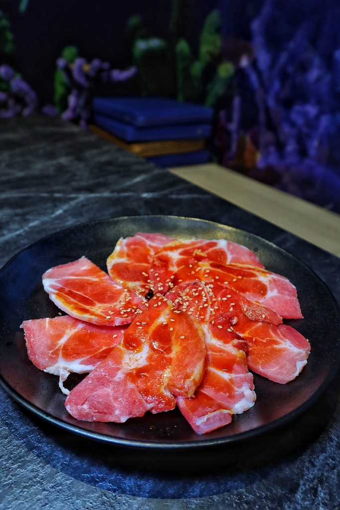 【桃園包廂餐廳】Shock燒肉A19環球青埔店｜和牛海鮮燒肉吃到飽，獨立包廂還有KTV唱到飽! @混血珊莎的奇幻旅程