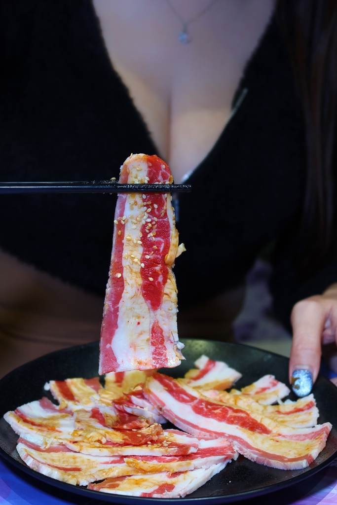 【桃園包廂餐廳】Shock燒肉A19環球青埔店｜和牛海鮮燒肉吃到飽，獨立包廂還有KTV唱到飽! @混血珊莎的奇幻旅程