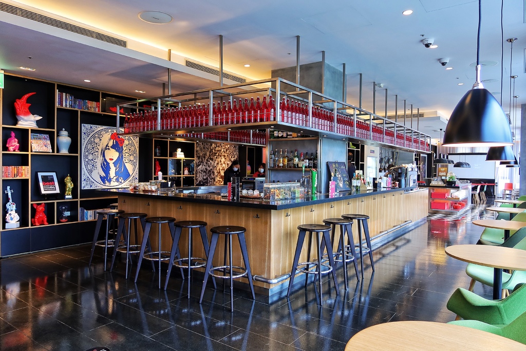 【台北北門世民酒店】西門町必住平價高空景觀房! @混血珊莎的奇幻旅程
