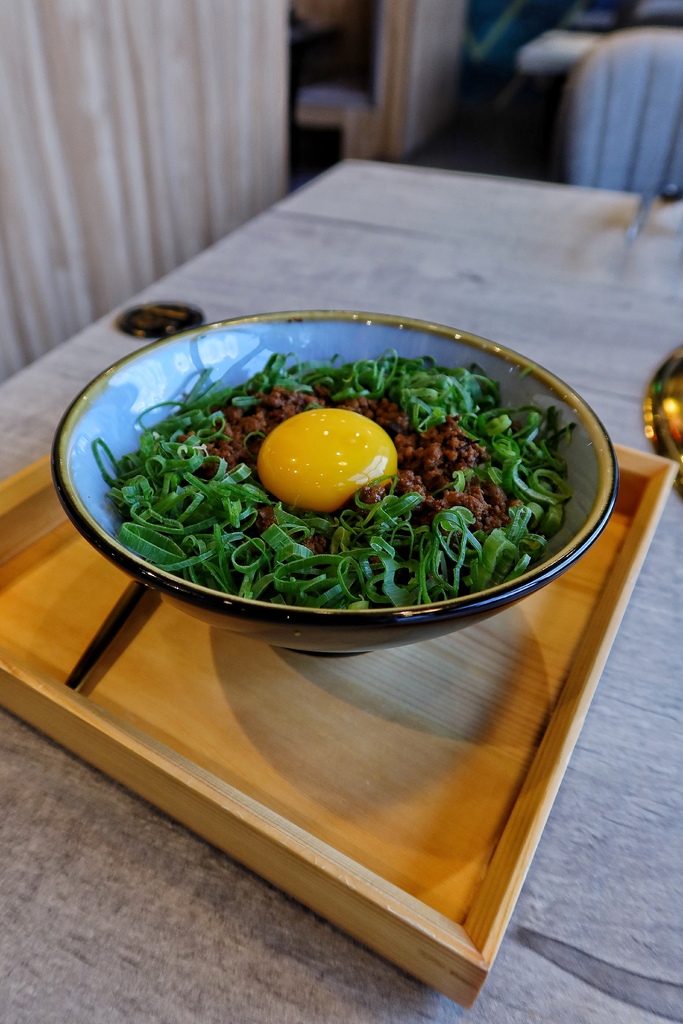 【信義區燒肉】揪餖燒肉│信義ATT頂級和牛燒烤│燈光美氣氛佳 台北慶生約會餐廳推薦 @混血珊莎的奇幻旅程