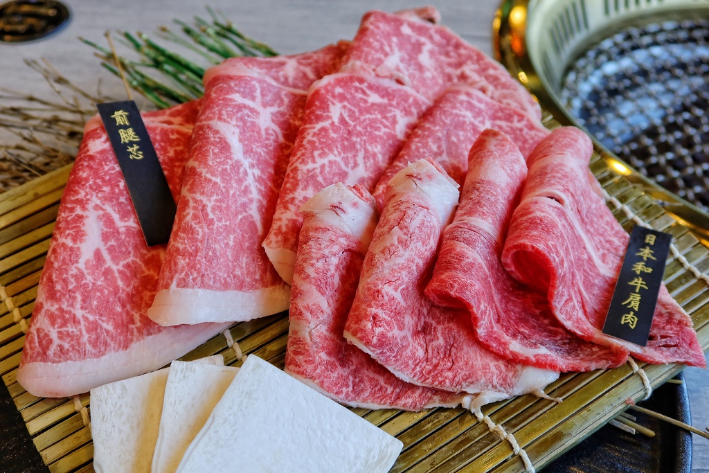 【信義區燒肉】揪餖燒肉│信義ATT頂級和牛燒烤│燈光美氣氛佳 台北慶生約會餐廳推薦 @混血珊莎的奇幻旅程