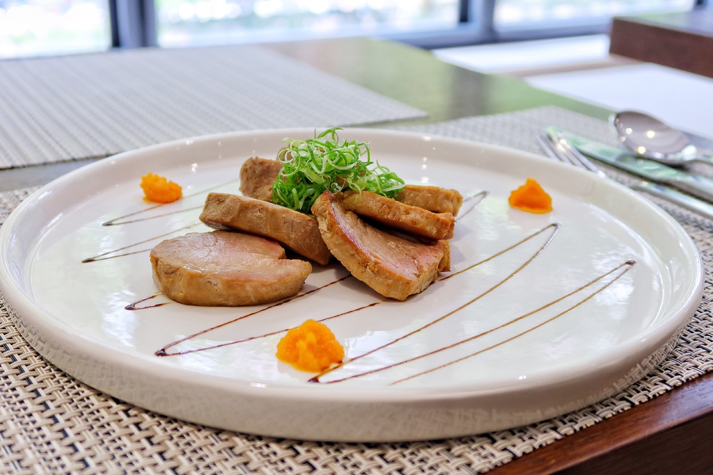 【逢甲午餐】Gogo Pasta 逢甲 台中商業午餐 法式焗烤龍蝦只要388元自助沙拉吧吃到飽 @混血珊莎的奇幻旅程