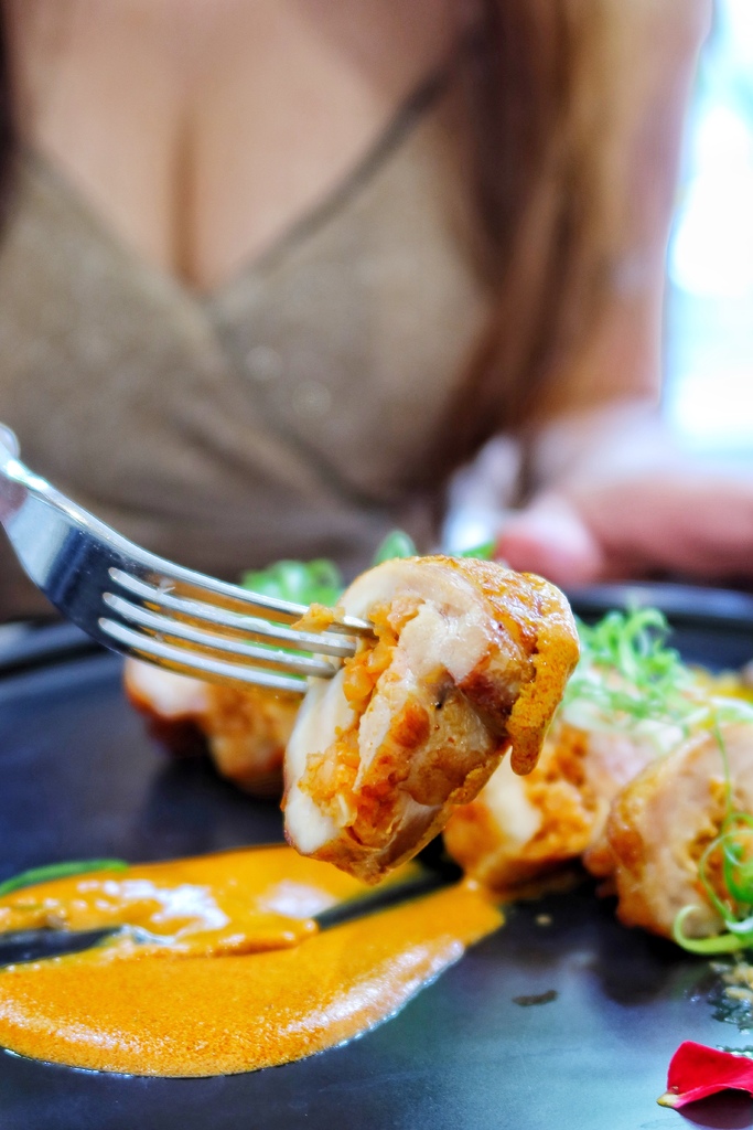 【逢甲午餐】Gogo Pasta 逢甲 台中商業午餐 法式焗烤龍蝦只要388元自助沙拉吧吃到飽 @混血珊莎的奇幻旅程