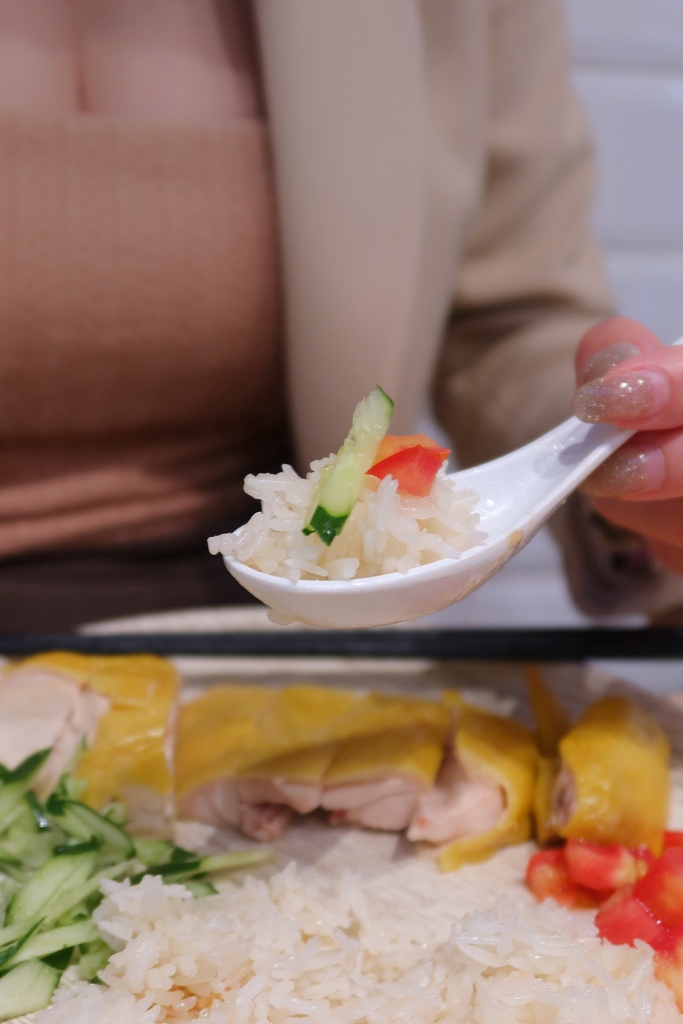【信義安和美食】有樂海南雞，超道地星馬風味 海南雞鮮嫩美味令人難忘 @混血珊莎的奇幻旅程
