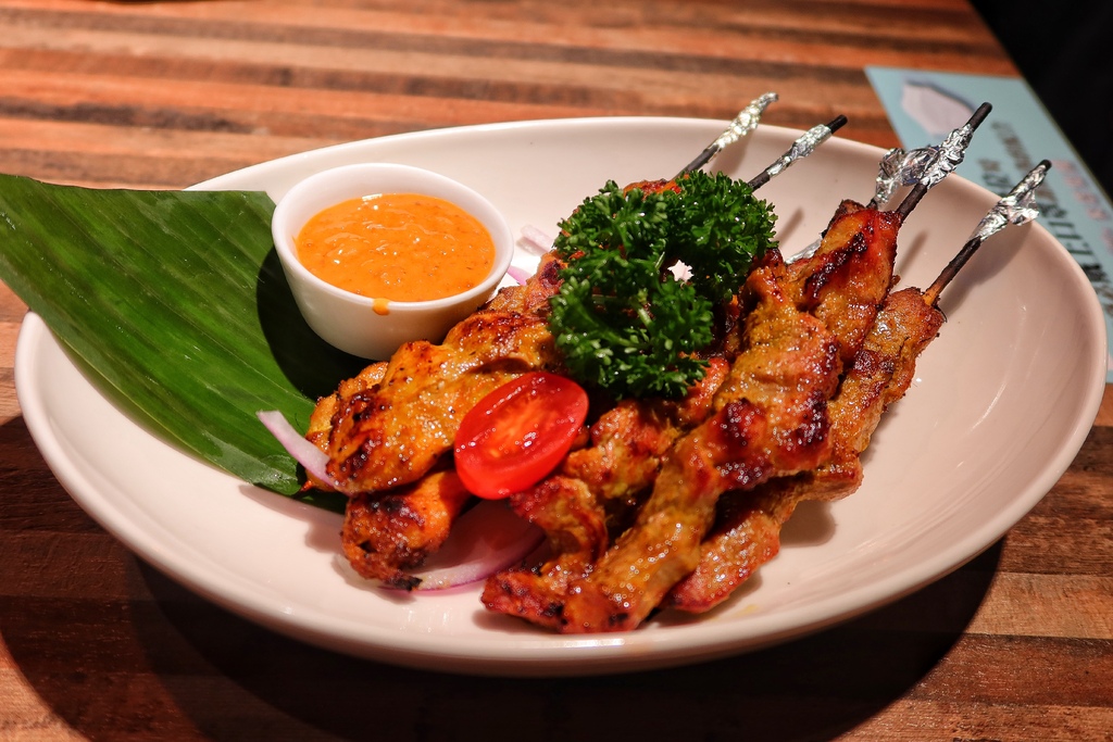 【泰舍泰式料理】(已歇業) @混血珊莎的奇幻旅程