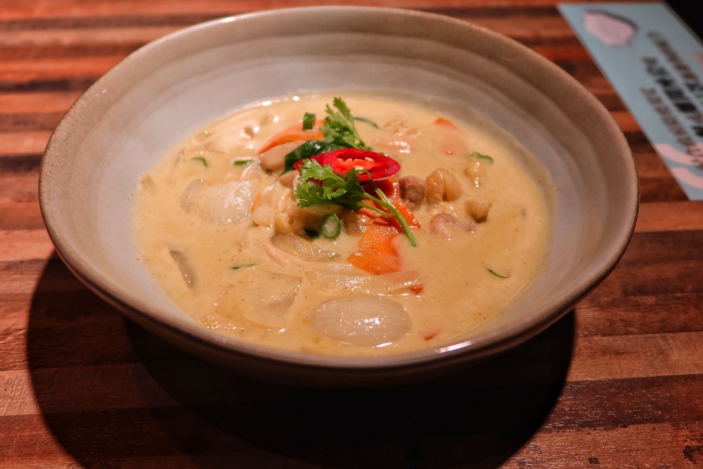 【泰舍泰式料理】(已歇業) @混血珊莎的奇幻旅程