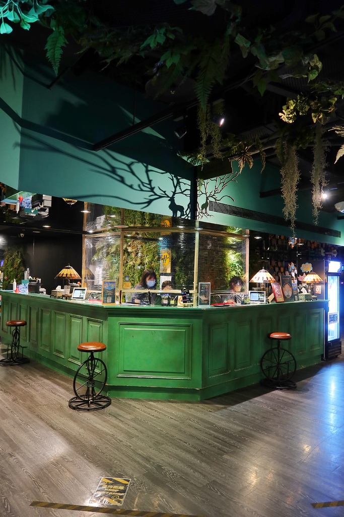 【台北便宜住宿】路境行旅 Finders Hotel，零食泡麵飲料通通免費，每人一晚只要800元! @混血珊莎的奇幻旅程