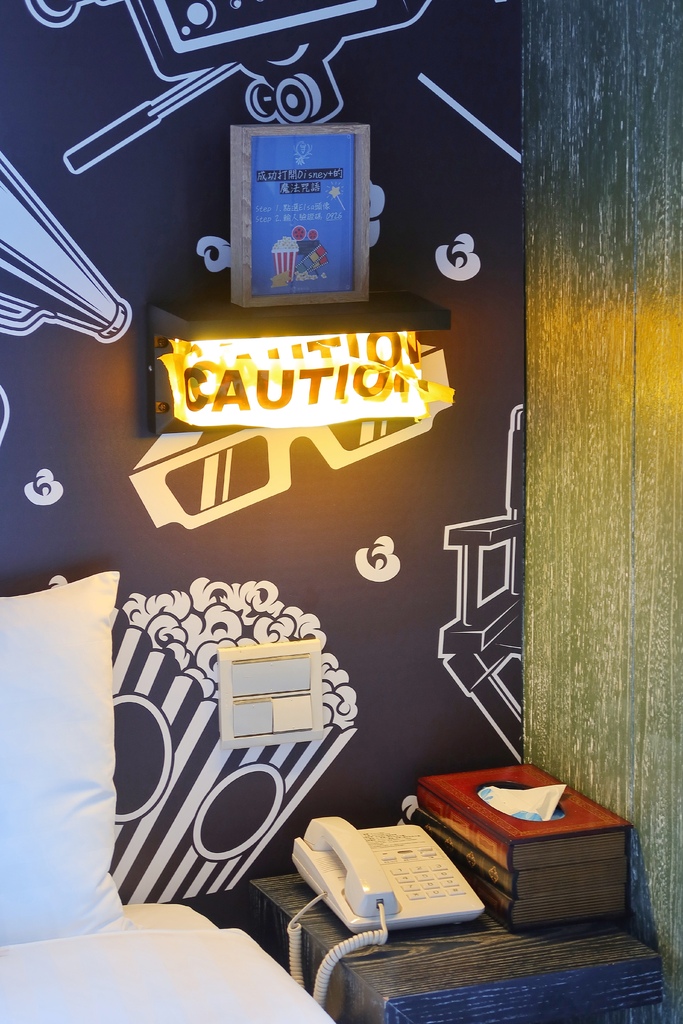 【台北便宜住宿】路境行旅 Finders Hotel，零食泡麵飲料通通免費，每人一晚只要800元! @混血珊莎的奇幻旅程