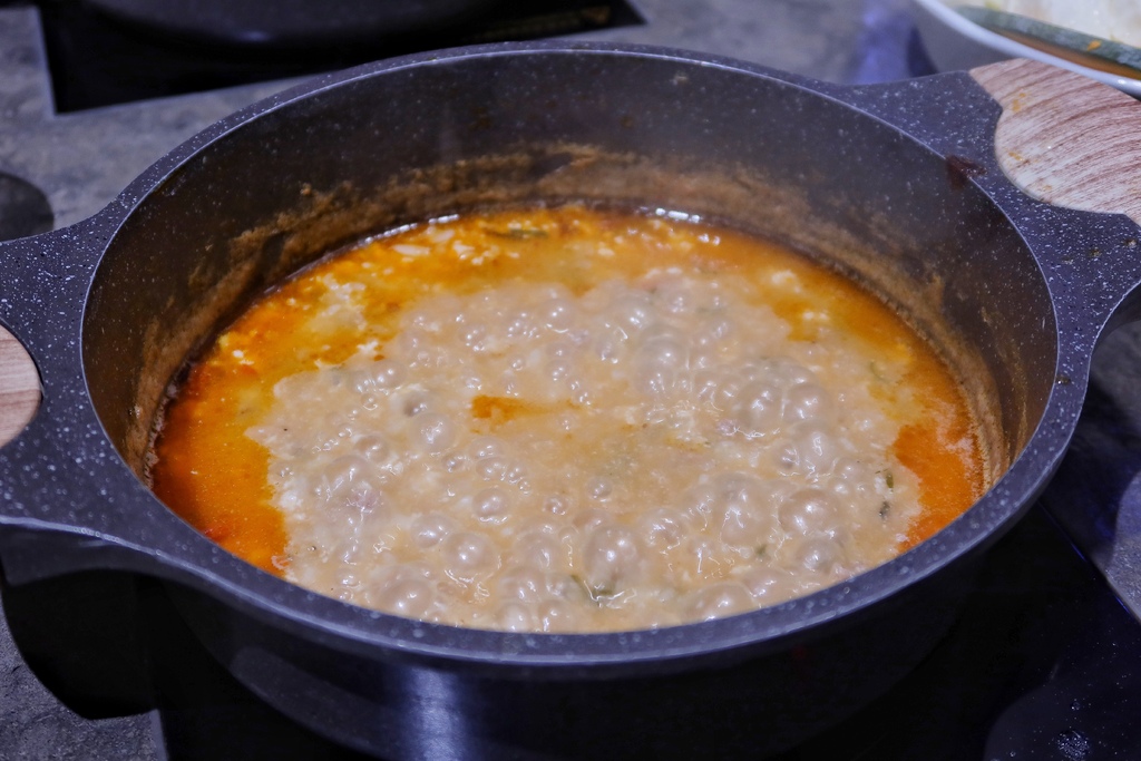 【板橋傑仕堡】傑仕堡有氧酒店，飽覽城市高樓美景，頂樓還有日式景觀湯屋! @混血珊莎的奇幻旅程