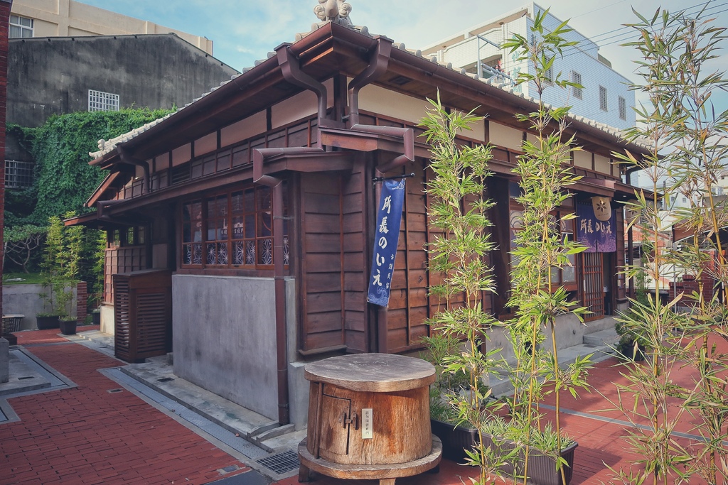 【梧棲住宿】梧棲文化出張所，日式古蹟民宿， 2 人就能包棟，日式浴衣體驗! @混血珊莎的奇幻旅程