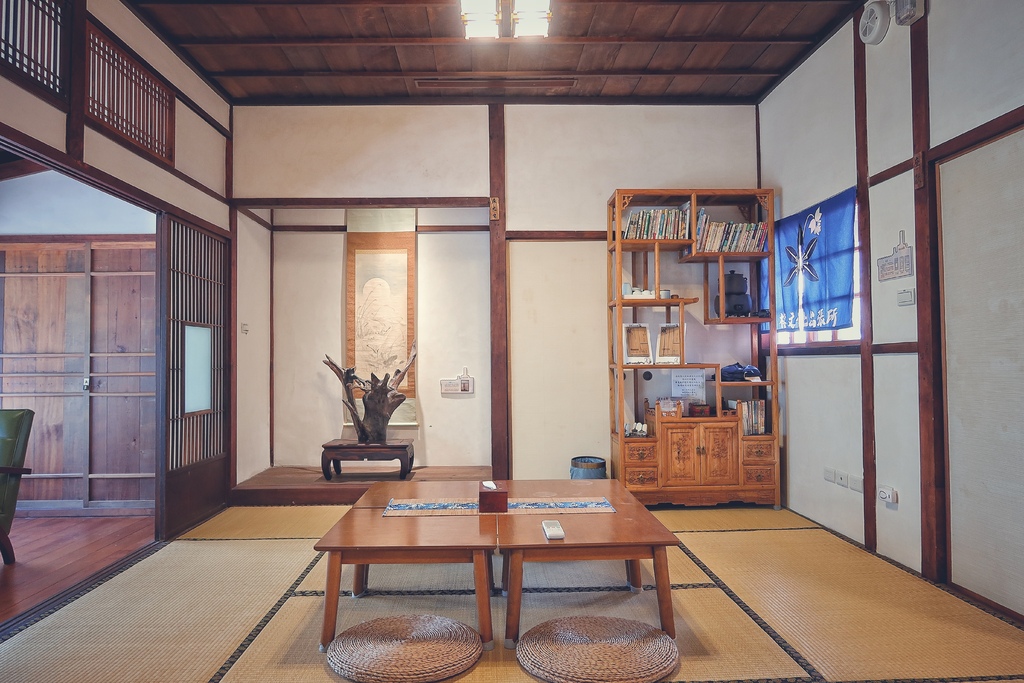 【梧棲住宿】梧棲文化出張所，日式古蹟民宿， 2 人就能包棟，日式浴衣體驗! @混血珊莎的奇幻旅程