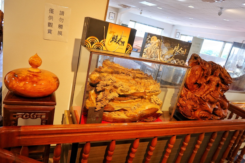 【竹圍漁港餐廳】鰻天下，自產自銷鰻魚專賣店 必吃招牌蒲燒鰻魚飯! @混血珊莎的奇幻旅程