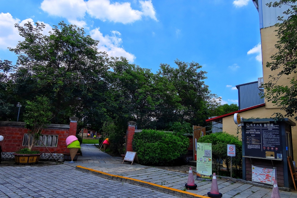【潭子景點】摘星山莊，台中市定古蹟百年將軍府宅，假日文創市集店家.莊稼料理.古禮抓周! @混血珊莎的奇幻旅程