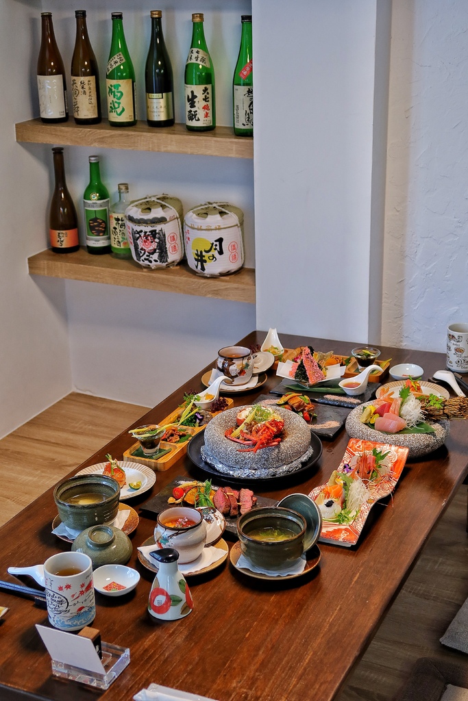 【台中日料】千汌日本料理 にほんりょうり 獨棟日式洋房高級日料附雅緻包廂! @混血珊莎的奇幻旅程