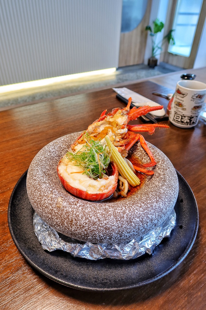 【台中日料】千汌日本料理 にほんりょうり 獨棟日式洋房高級日料附雅緻包廂! @混血珊莎的奇幻旅程