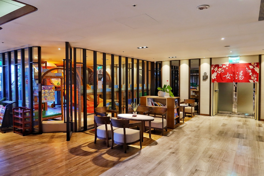 村却國際溫泉酒店｜景觀雙湯池，星空酒吧飽覽百萬夜景! @混血珊莎的奇幻旅程