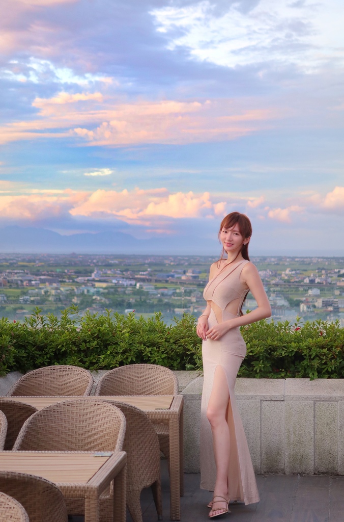 村却國際溫泉酒店｜景觀雙湯池，星空酒吧飽覽百萬夜景! @混血珊莎的奇幻旅程