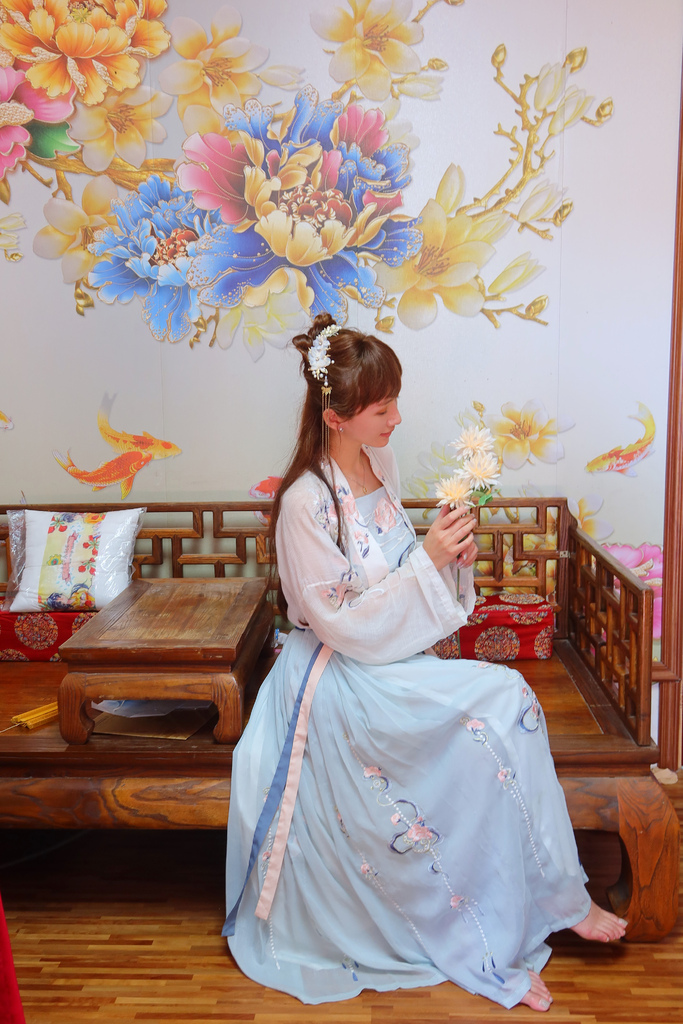 【金門旅遊】「金門贈點好玩 Iponts」 吃喝玩樂通通有 聰明省錢暢玩金門，最新玩法租古裝旗袍遊景點，拍出古風感網美照! @混血珊莎的奇幻旅程