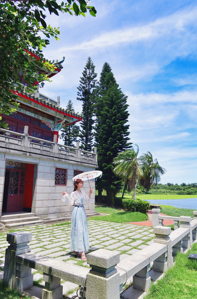 【金門旅遊】「金門贈點好玩 Iponts」 吃喝玩樂通通有 聰明省錢暢玩金門，最新玩法租古裝旗袍遊景點，拍出古風感網美照! @混血珊莎的奇幻旅程