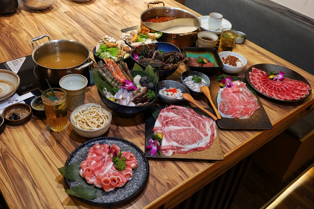 【金門火鍋】恆旨味屋 日式鍋物│招牌日本A5和牛 現撈活體波士頓龍蝦 金門必吃頂級鍋物│金門美食推薦 @混血珊莎的奇幻旅程