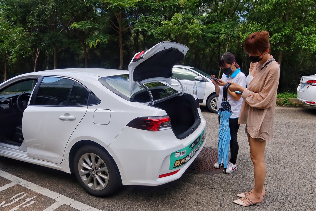 【金門租車】金豐租車行，金門機場就能租車還車超方便，暢遊金門免煩惱! @混血珊莎的奇幻旅程