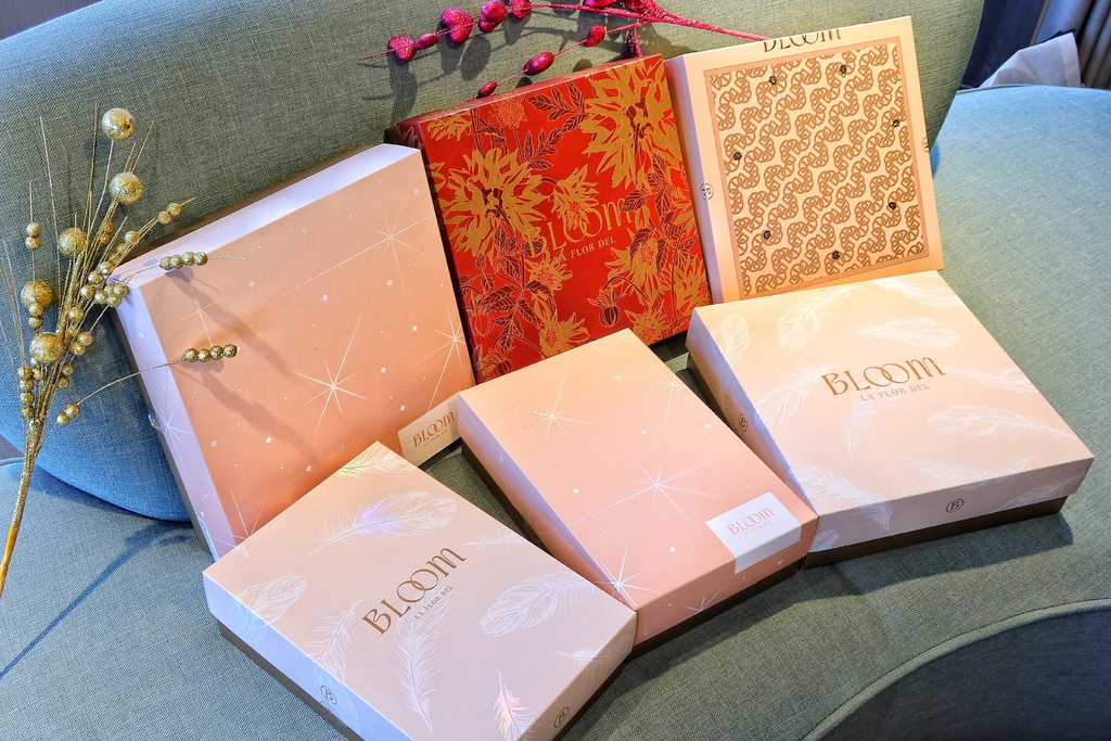 【喜餅推薦】Bloom wedding 花神頂級法式喜餅，輕奢感大人系法式甜點 媲美精品級質感禮盒 成就一生一次的夢幻選擇! @混血珊莎的奇幻旅程