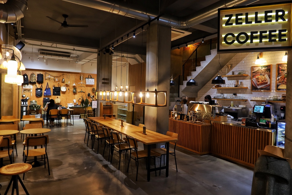 【台中南屯餐廳】Zeller Coffee 宅樂咖啡大墩店│南屯日系美學咖啡廳 夜晚化身氛圍餐酒館  享受微醺食光 下班就來這! @混血珊莎的奇幻旅程